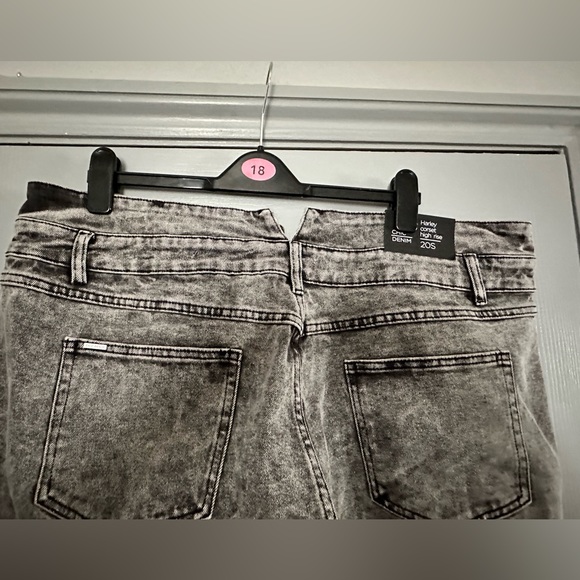 Brand new high waist black grey white wash size 20 - Picture 6 of 7